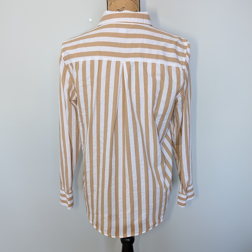 Striped Button-Up Women's Top - Picture 4 of 4